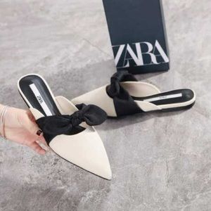 🎩🥼🐩NWT Zara mules with bow